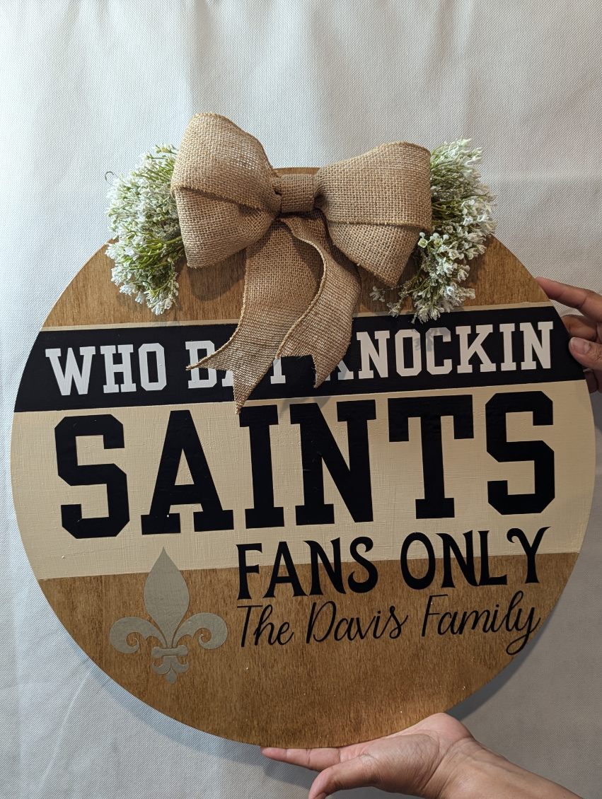 SAINTS INSPIRED WHO DAT KNOCKIN CUSTOM WOOD DOOR HANGER
